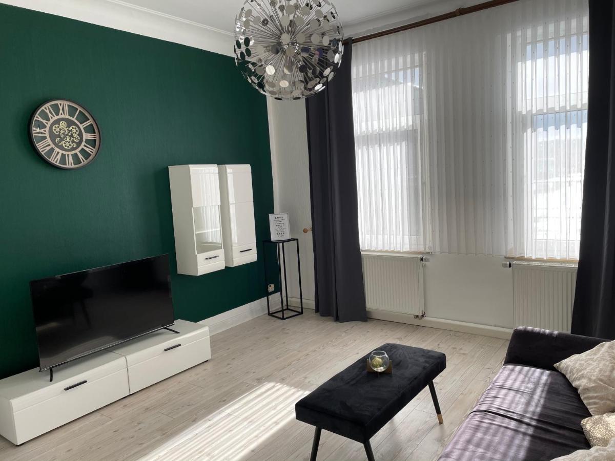 Sky Night Suite Düren - Eifel Екстериор снимка