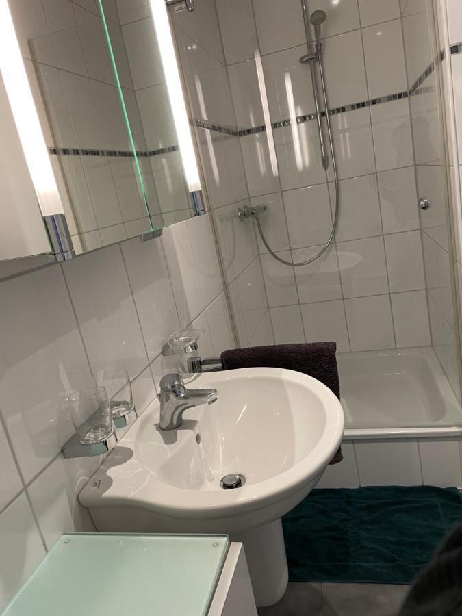 Sky Night Suite Düren - Eifel Екстериор снимка